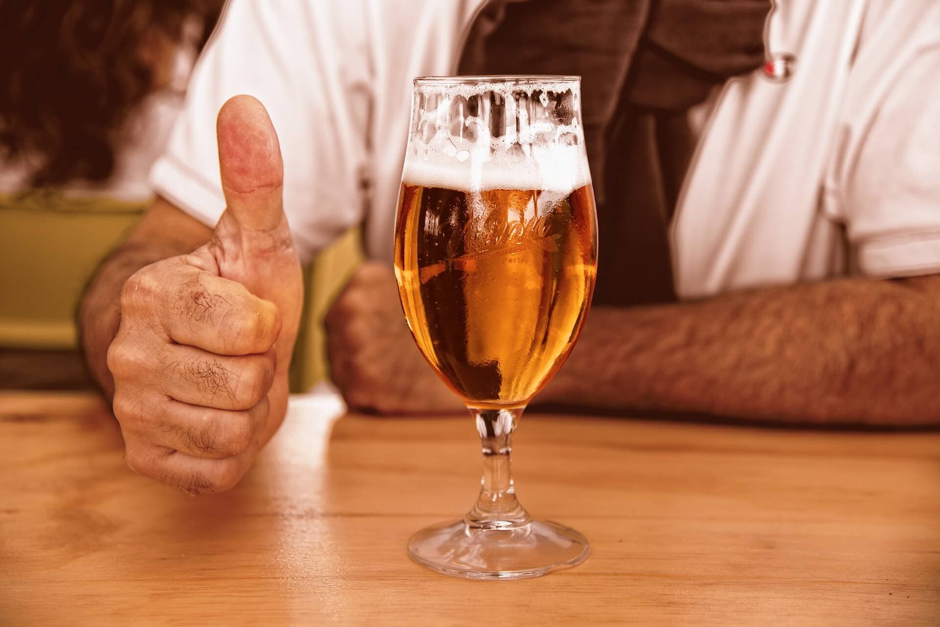 Le cannabis cohabite avec l’alcool, pour le moment